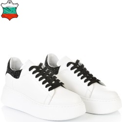 ДАМСКИ КЕЦОВЕ НА ПОВДИГНАТО ХОДИЛО  ОТ ЕСТЕСТВЕНА КОЖА С БРОКАТ-7070-БЕЛИ