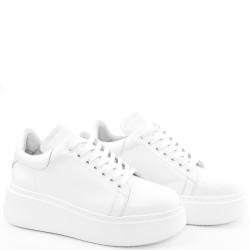 ДАМСКИ КЕЦОВЕ НА ПОВДИГНАТО ХОДИЛО ОТ ЕСТЕСТВЕНА КОЖА-C7070-БЕЛИ